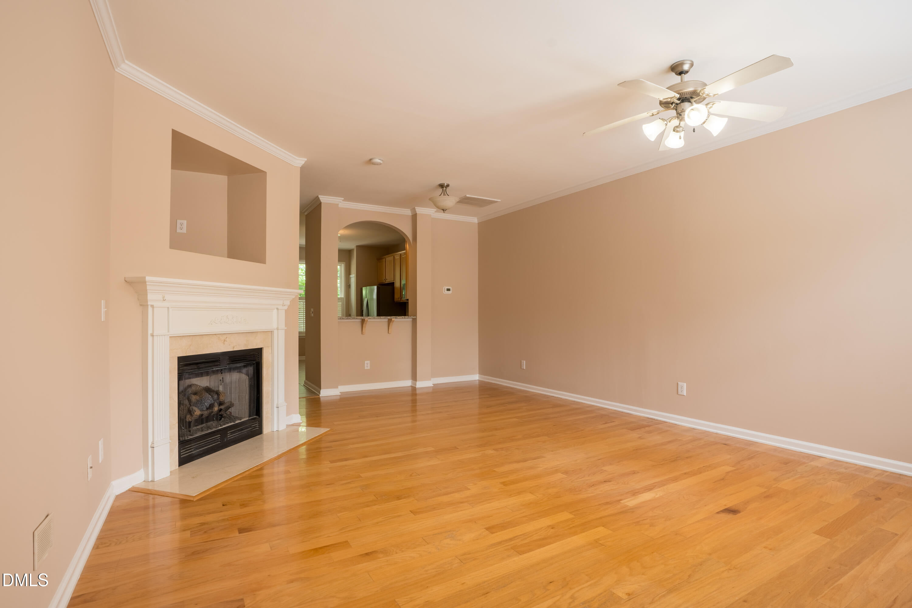 4512 Sugarbend Way Property Photo 3