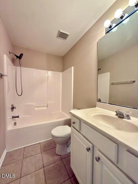 4512 Sugarbend Way Property Photo 14