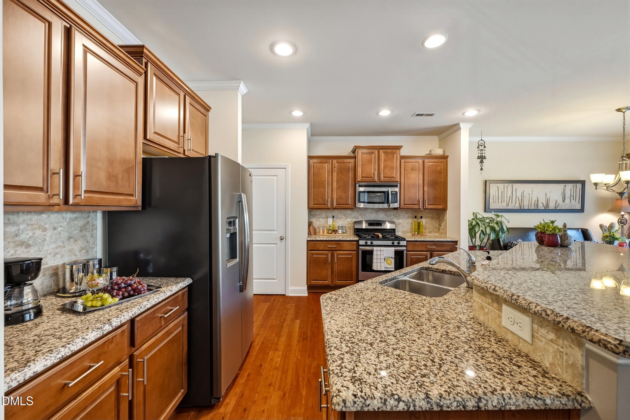 1043 Spacious Skies Lane Property Photo 1