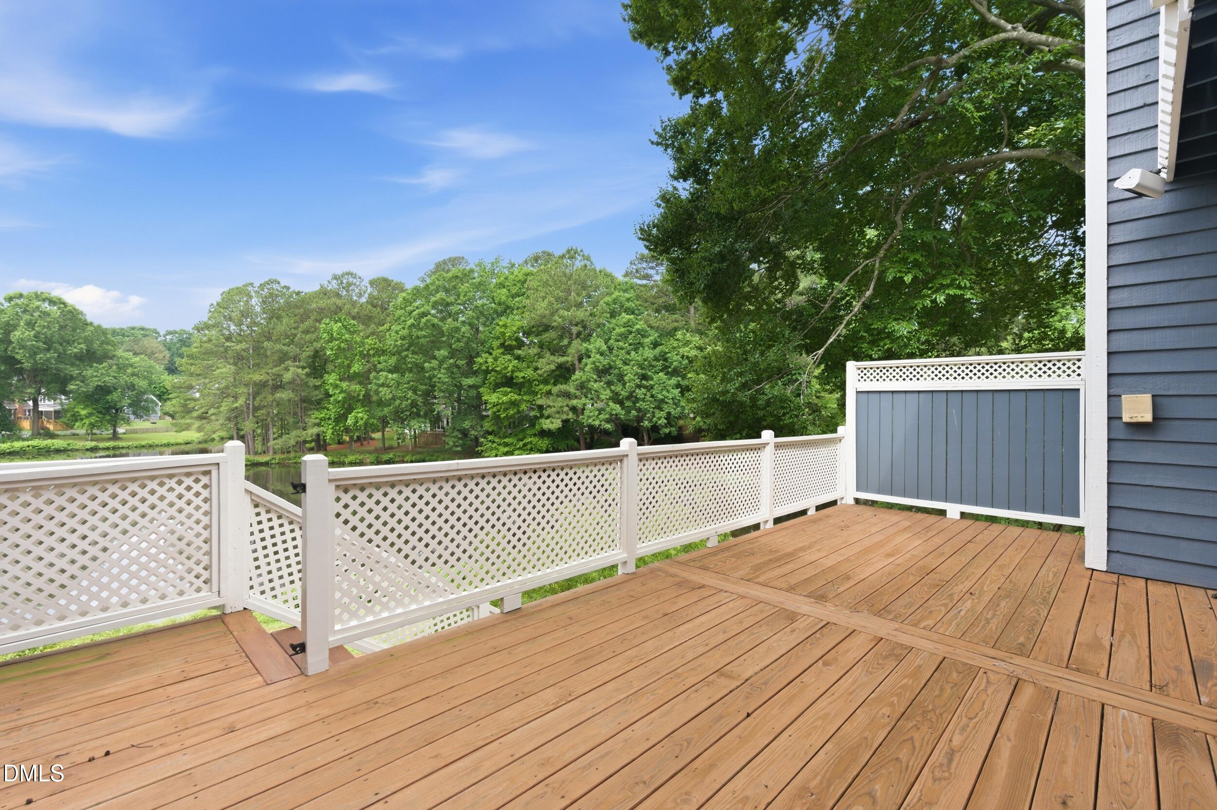7523 Wellesley Park S Property Photo 53