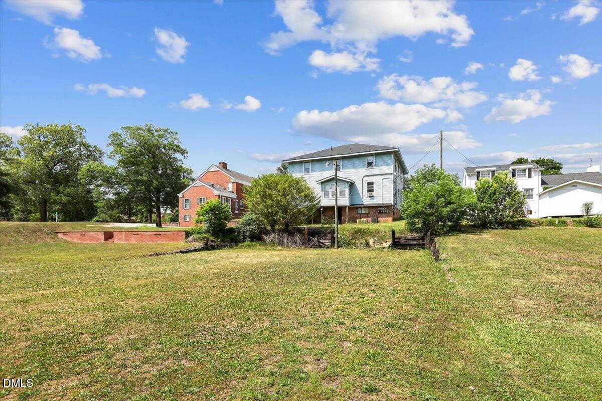 206 E Church Street Property Photo 9