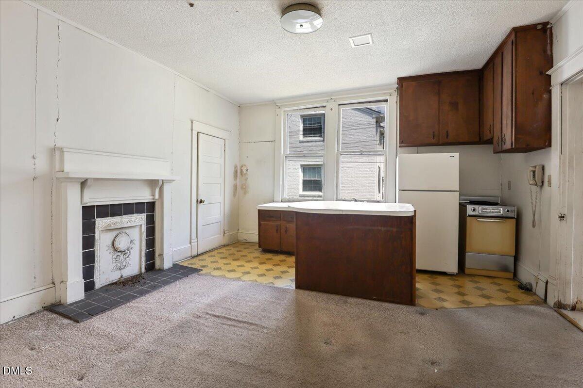206 E Church Street Property Photo 22