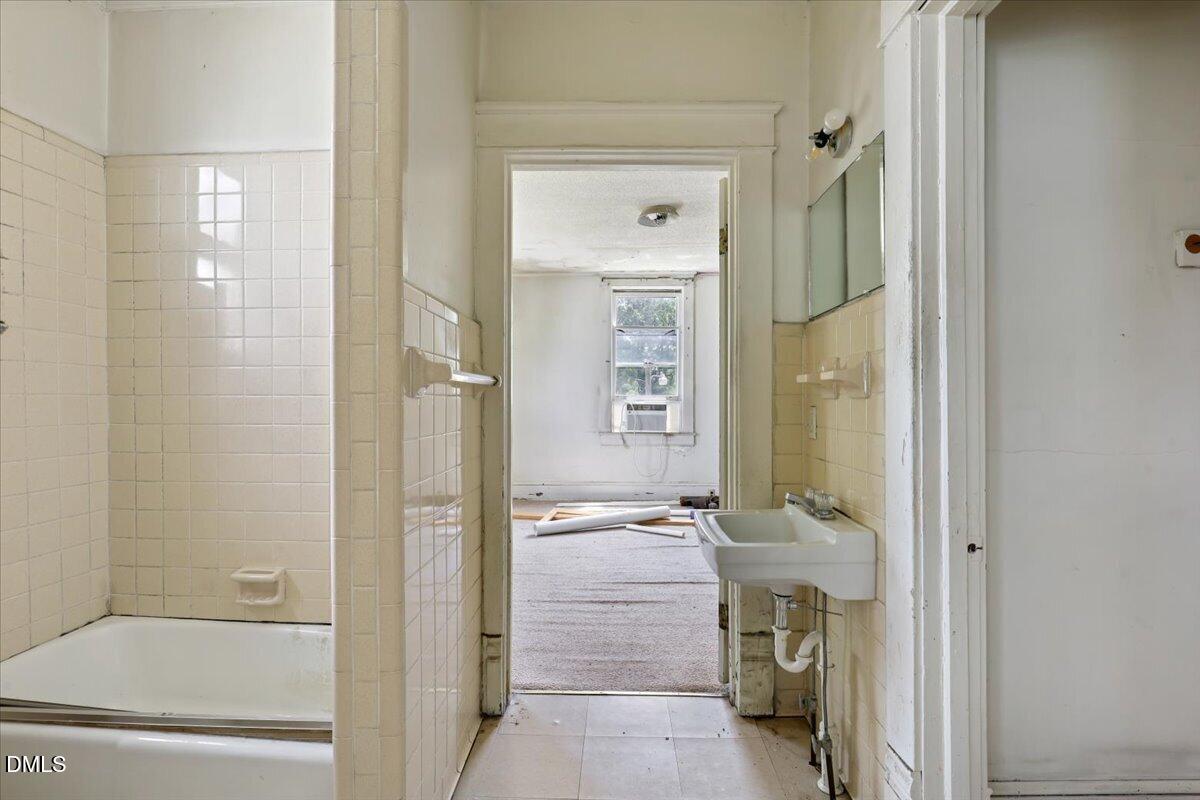 206 E Church Street Property Photo 26