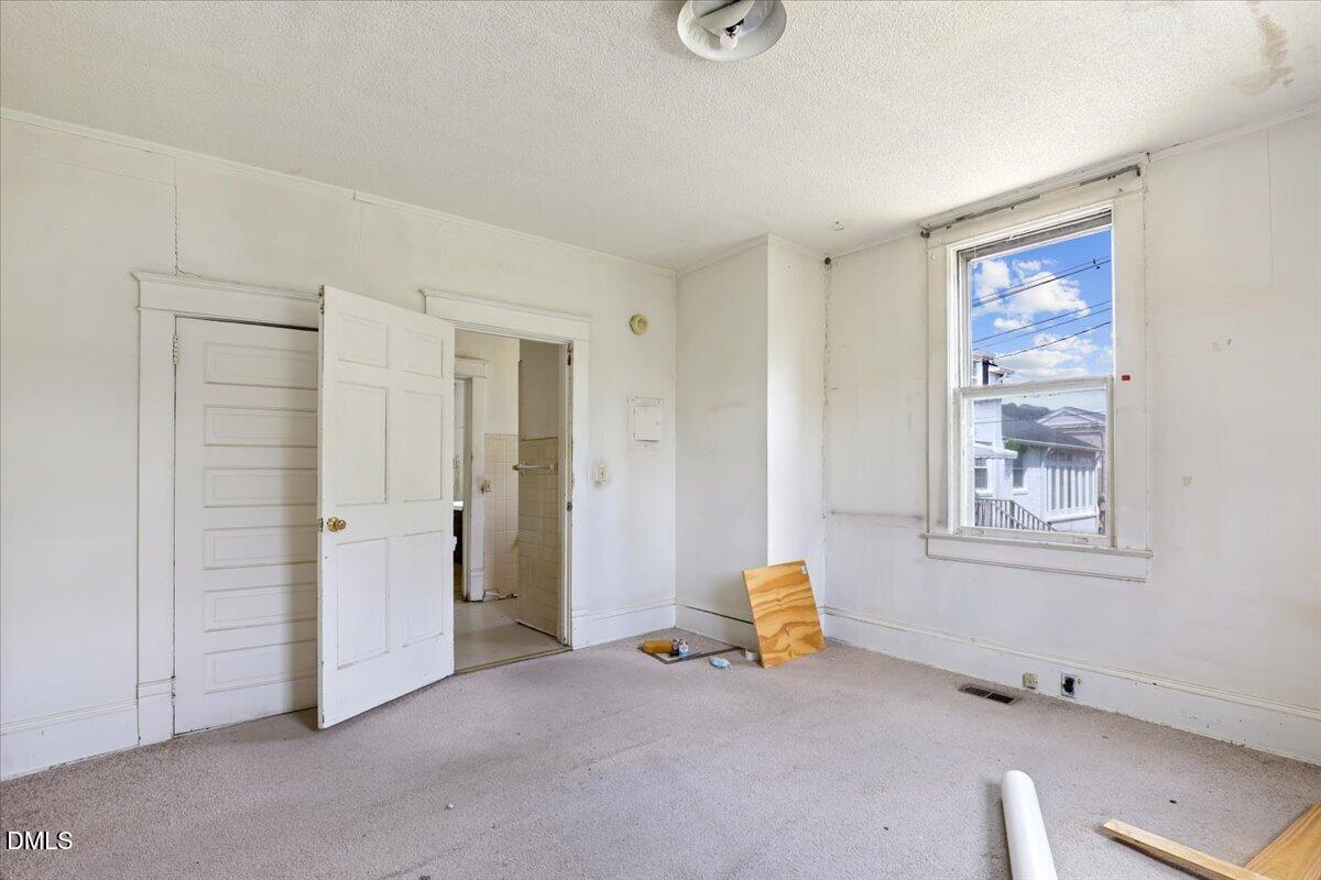 206 E Church Street Property Photo 28