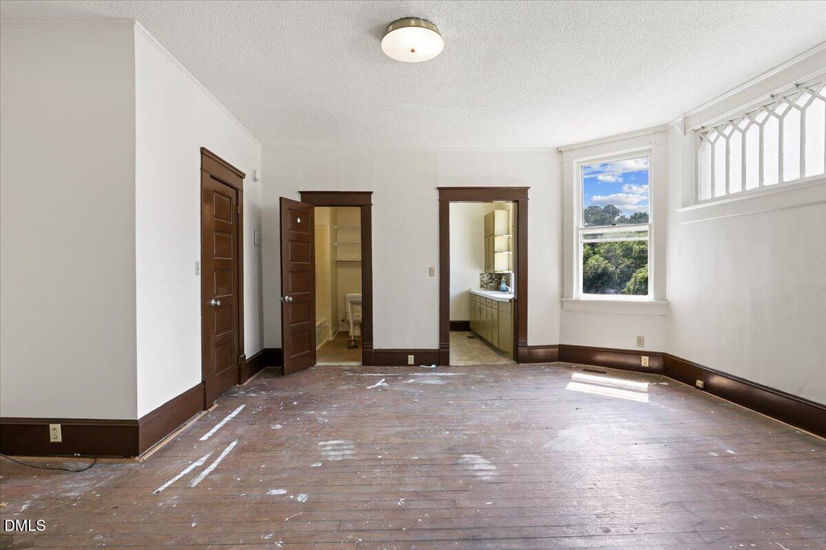 206 E Church Street Property Photo 33