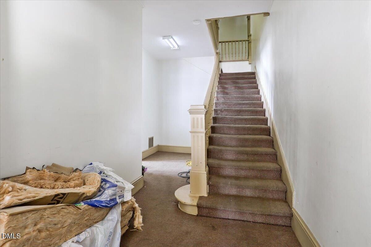 206 E Church Street Property Photo 38