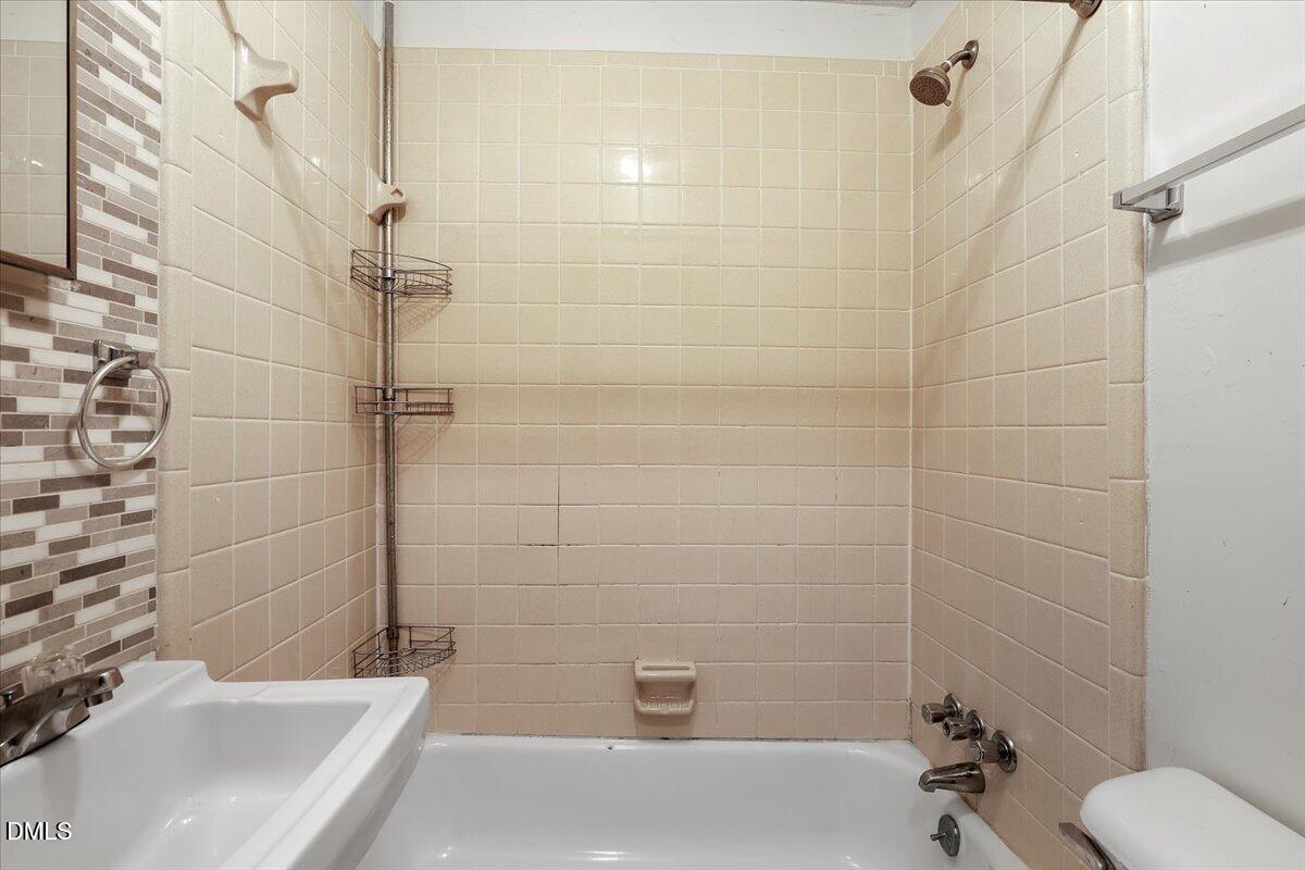 206 E Church Street Property Photo 75