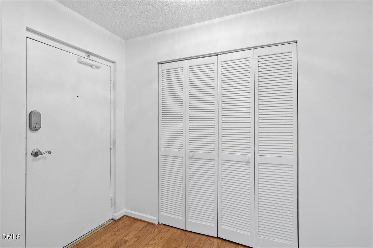 1917 Front Street # 4d Property Photo 11