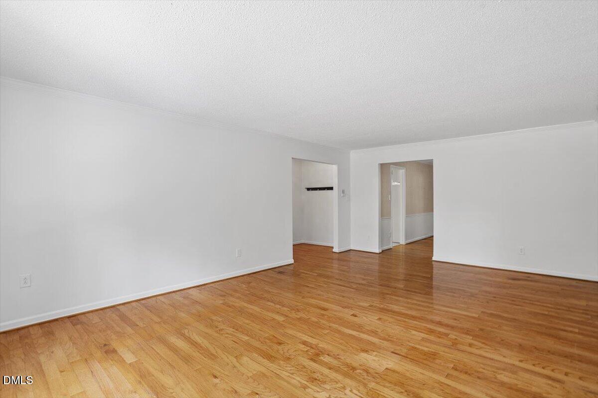 1917 Front Street # 4d Property Photo 14