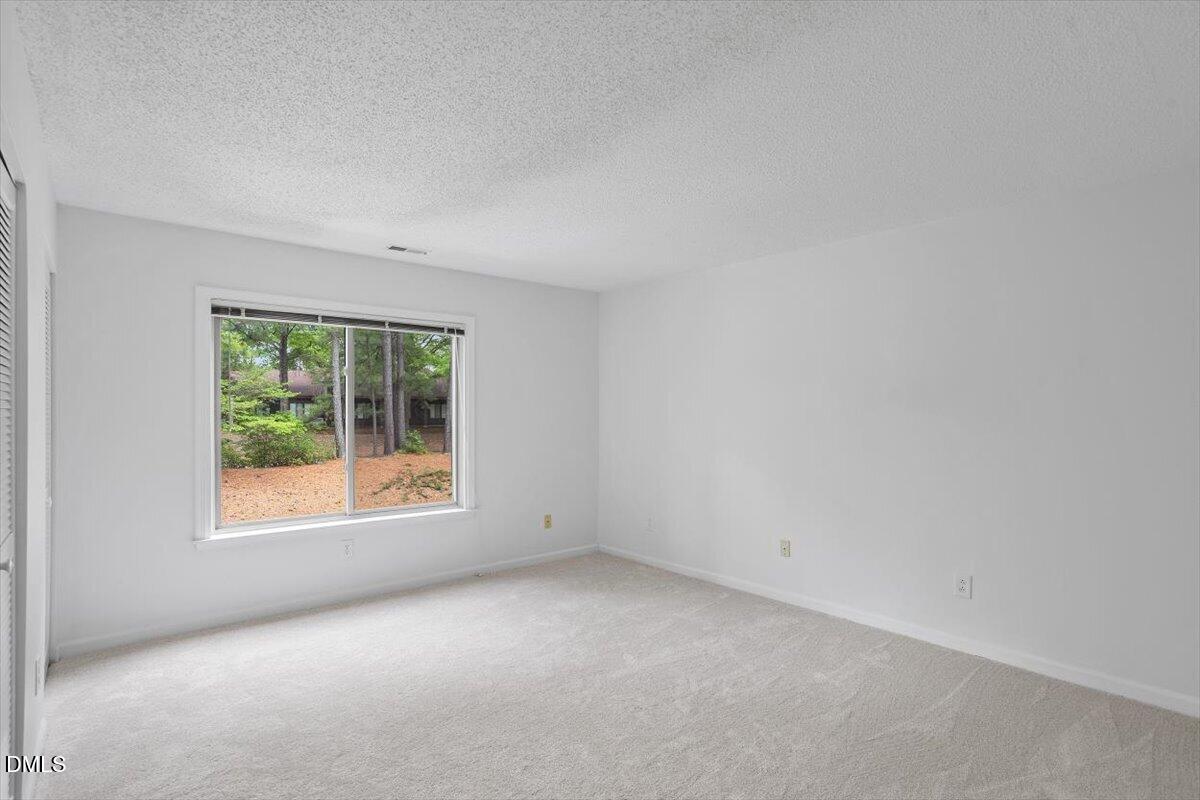 1917 Front Street # 4d Property Photo 23