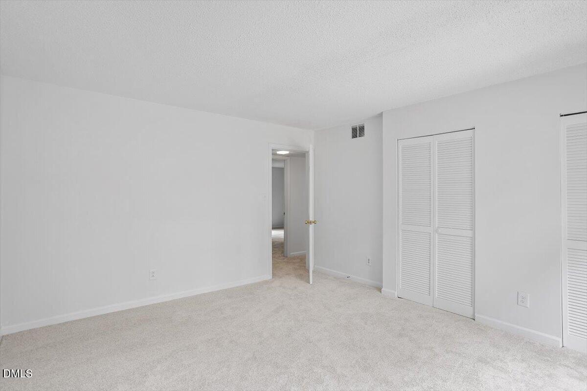 1917 Front Street # 4d Property Photo 24