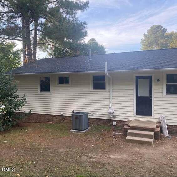 2021 Waters Drive Property Photo 21