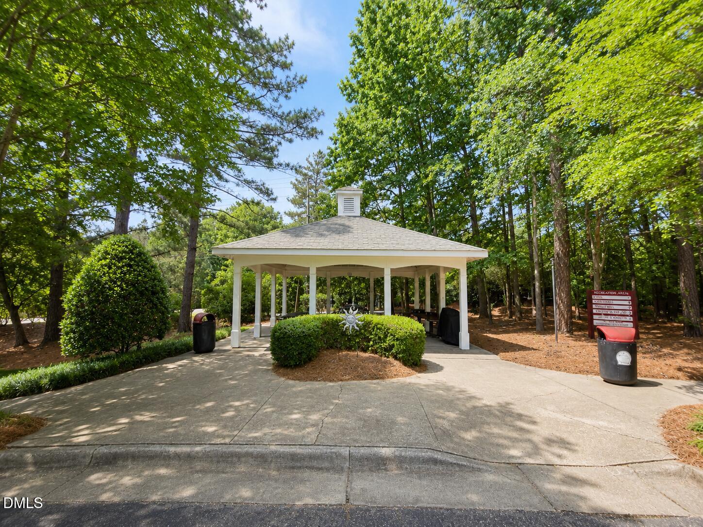 1003 Inglenook Place Property Photo 40