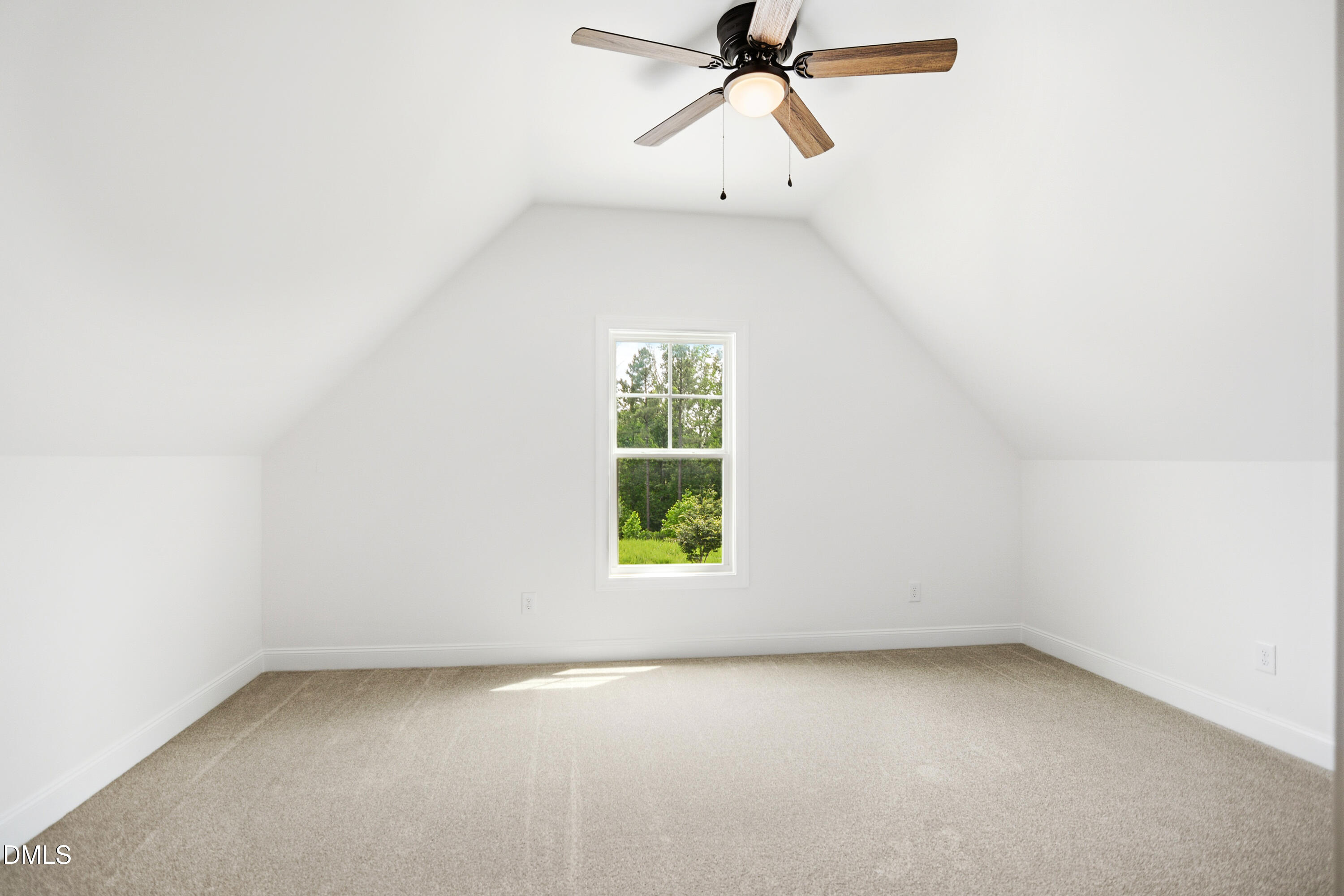 432 Cardinal Crest Lane Property Photo 25