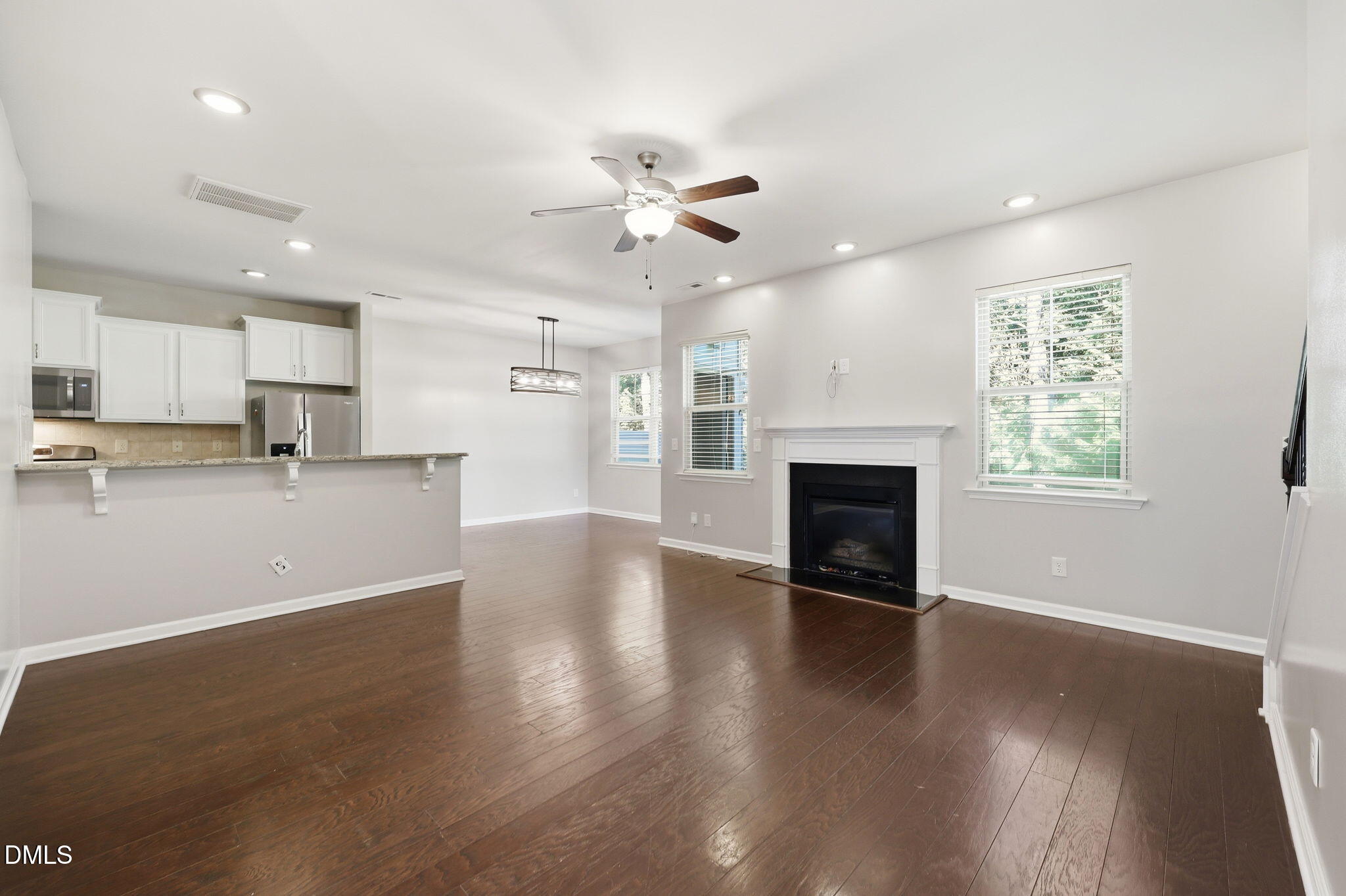 100 Torrey Heights Lane Property Photo 5