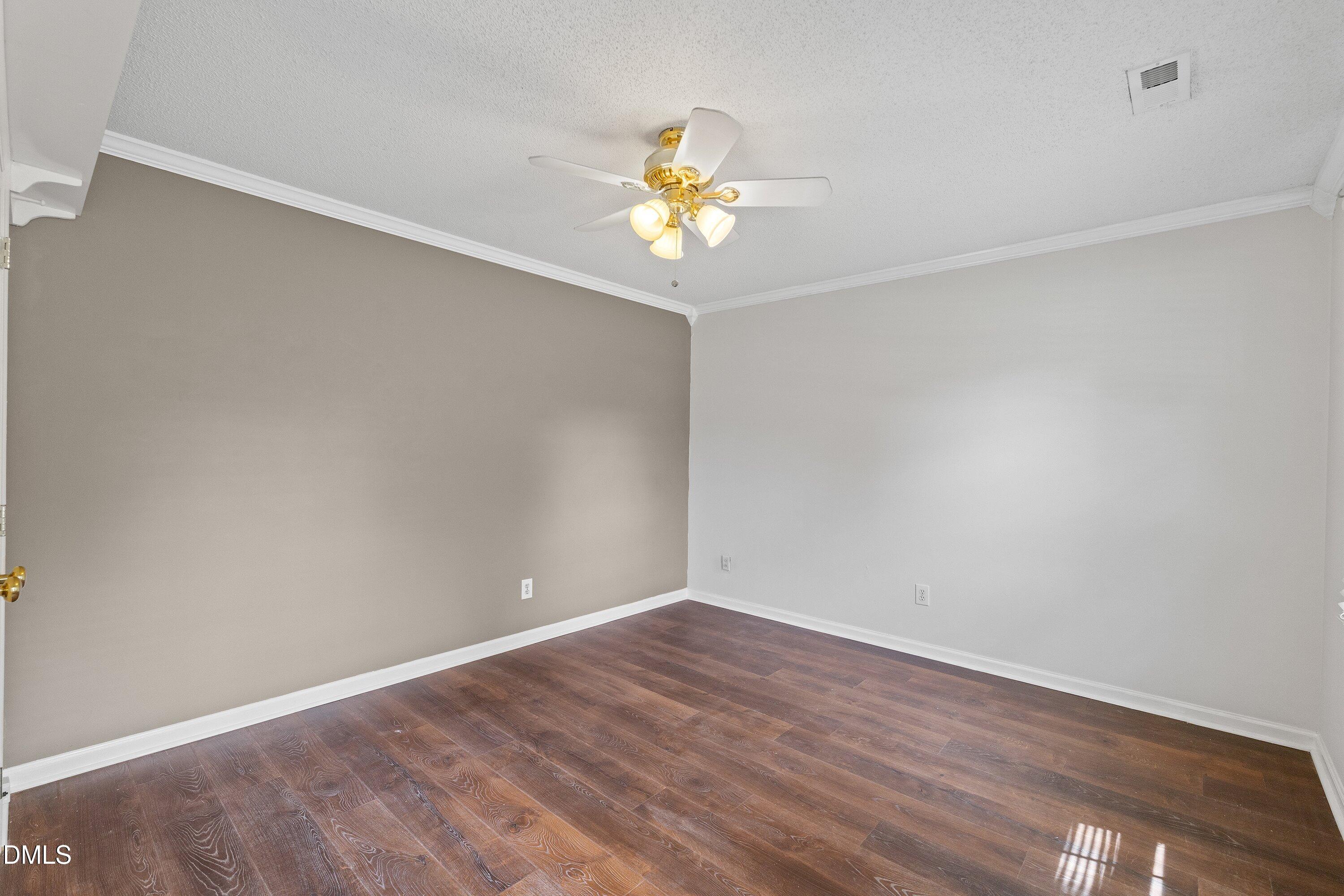2802 Camfield Place Property Photo 24