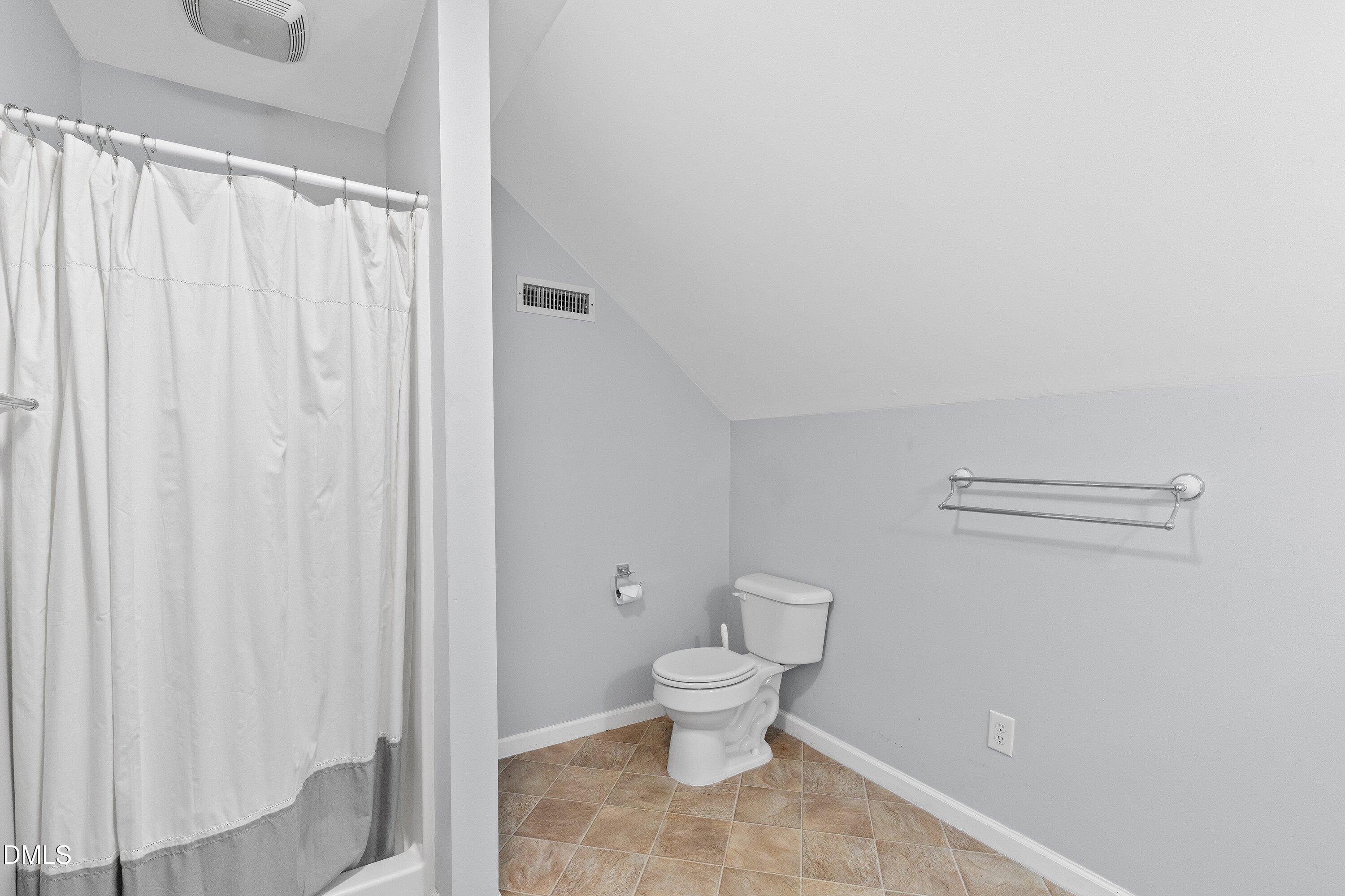 2802 Camfield Place Property Photo 31