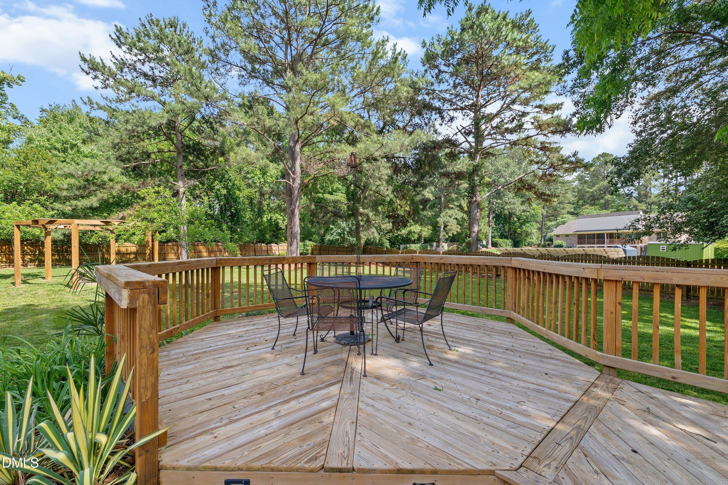 2802 Camfield Place Property Photo 39