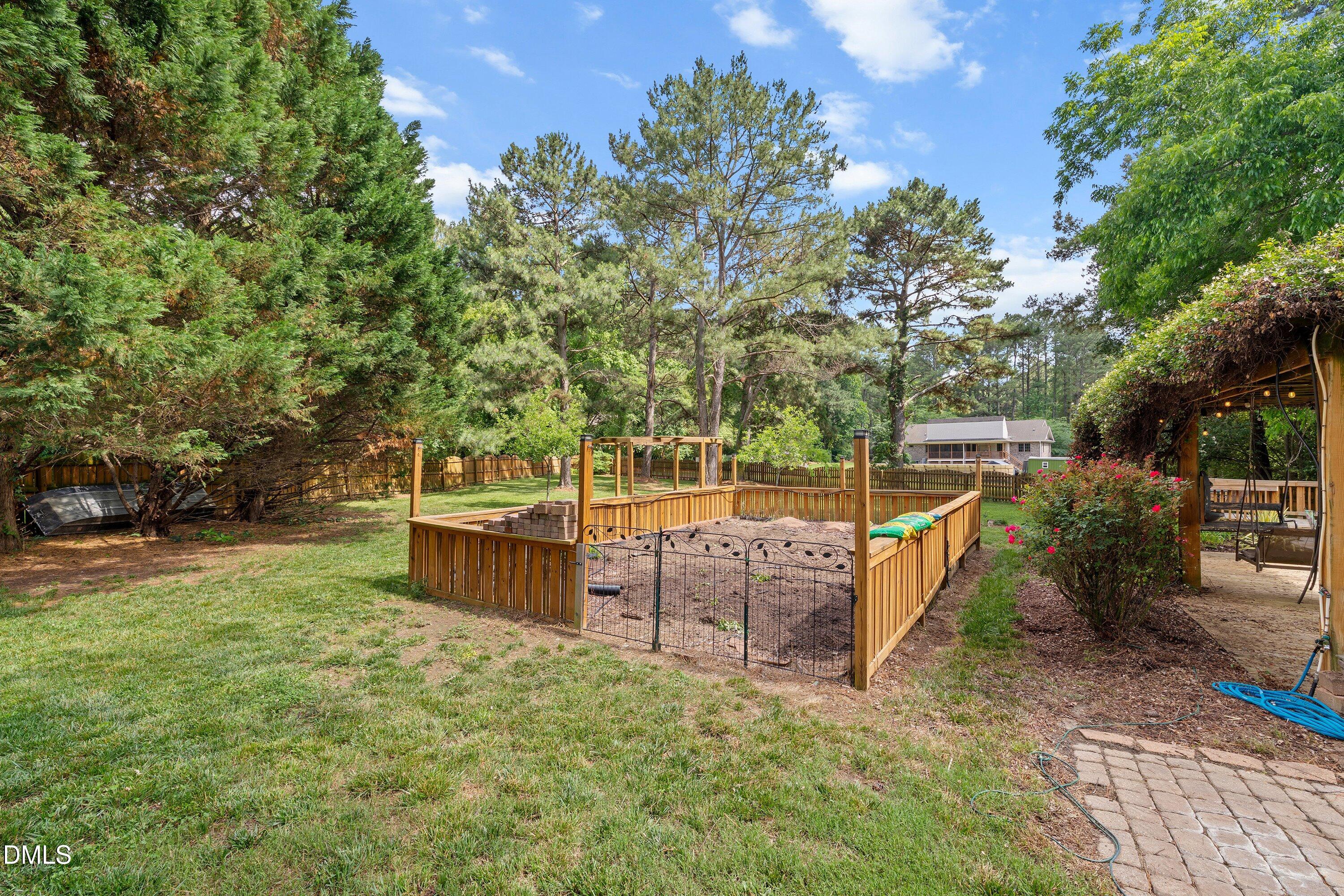 2802 Camfield Place Property Photo 43