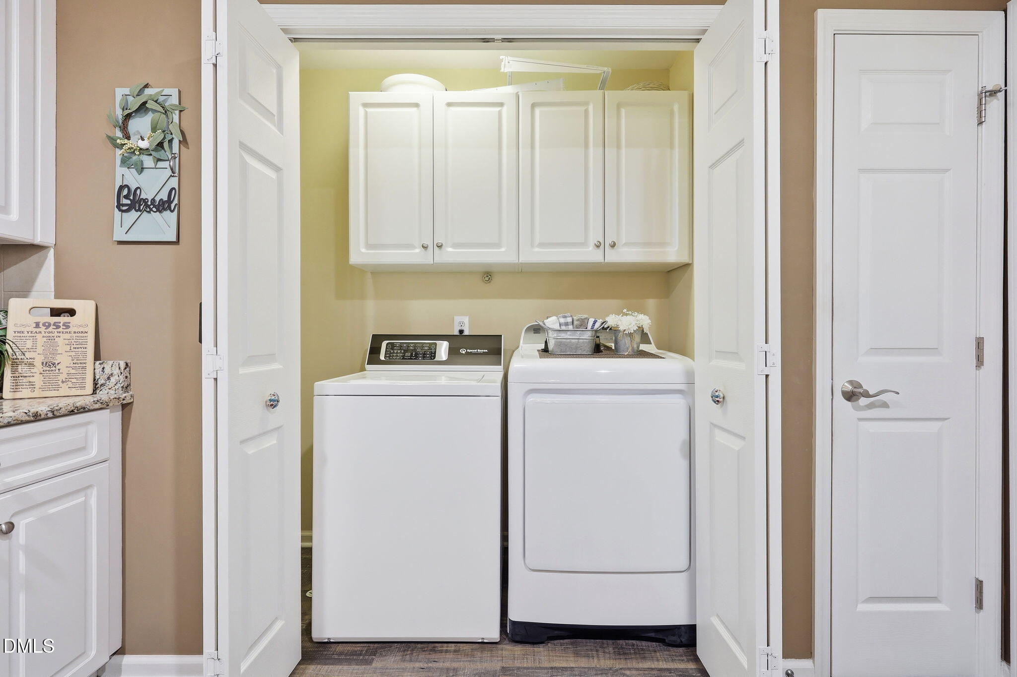 150 Glen Almond Court Property Photo 29