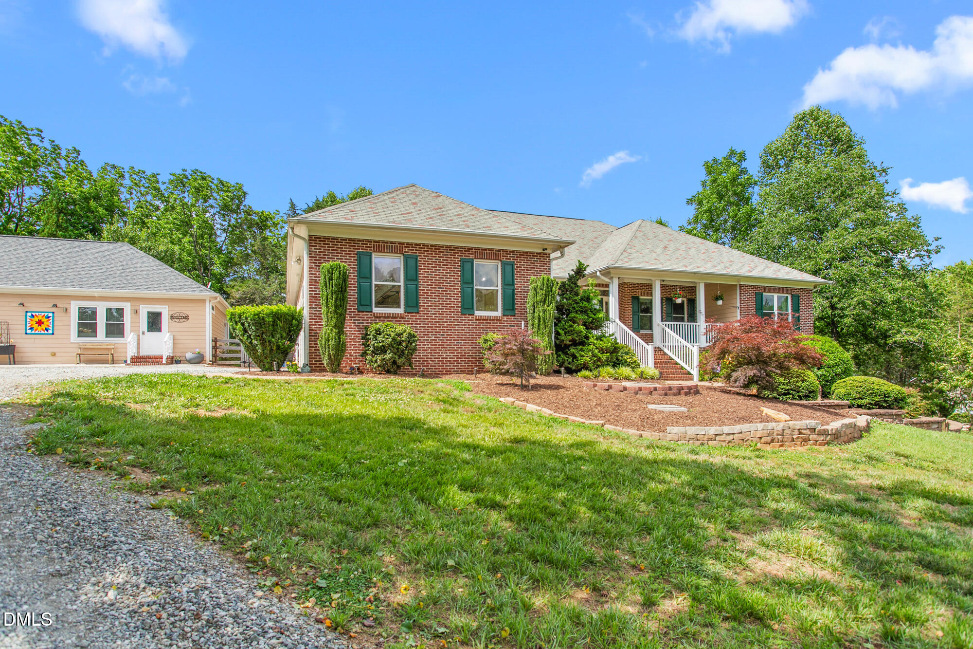 2648 Millbrook Drive Property Photo 2