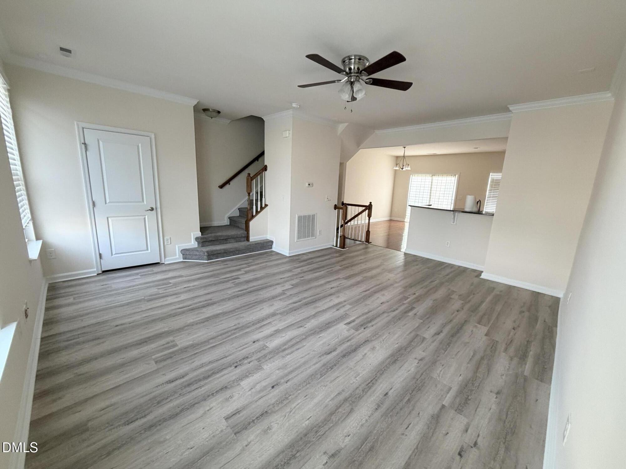 717 Suffield Way Property Photo 11