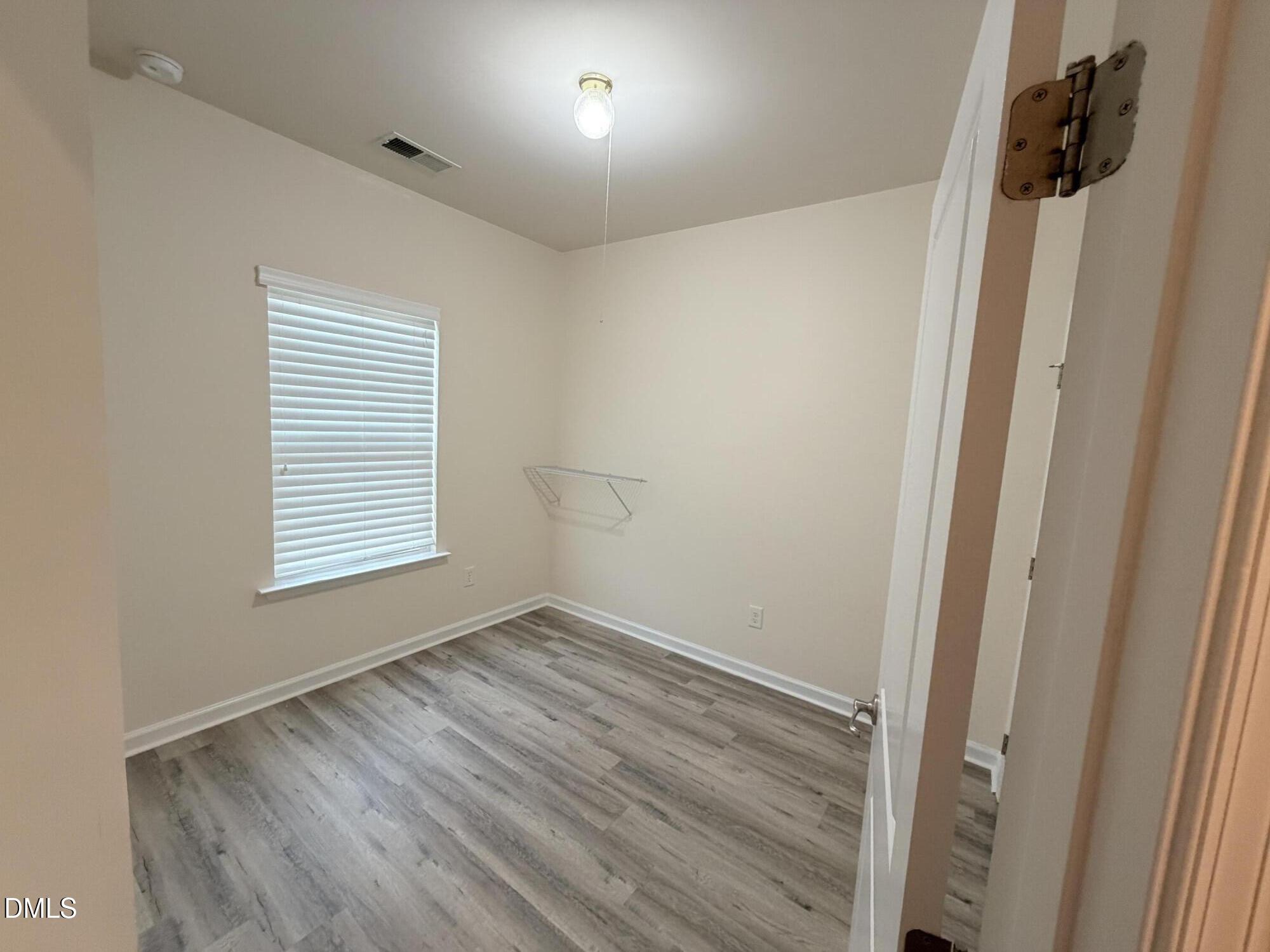717 Suffield Way Property Photo 22