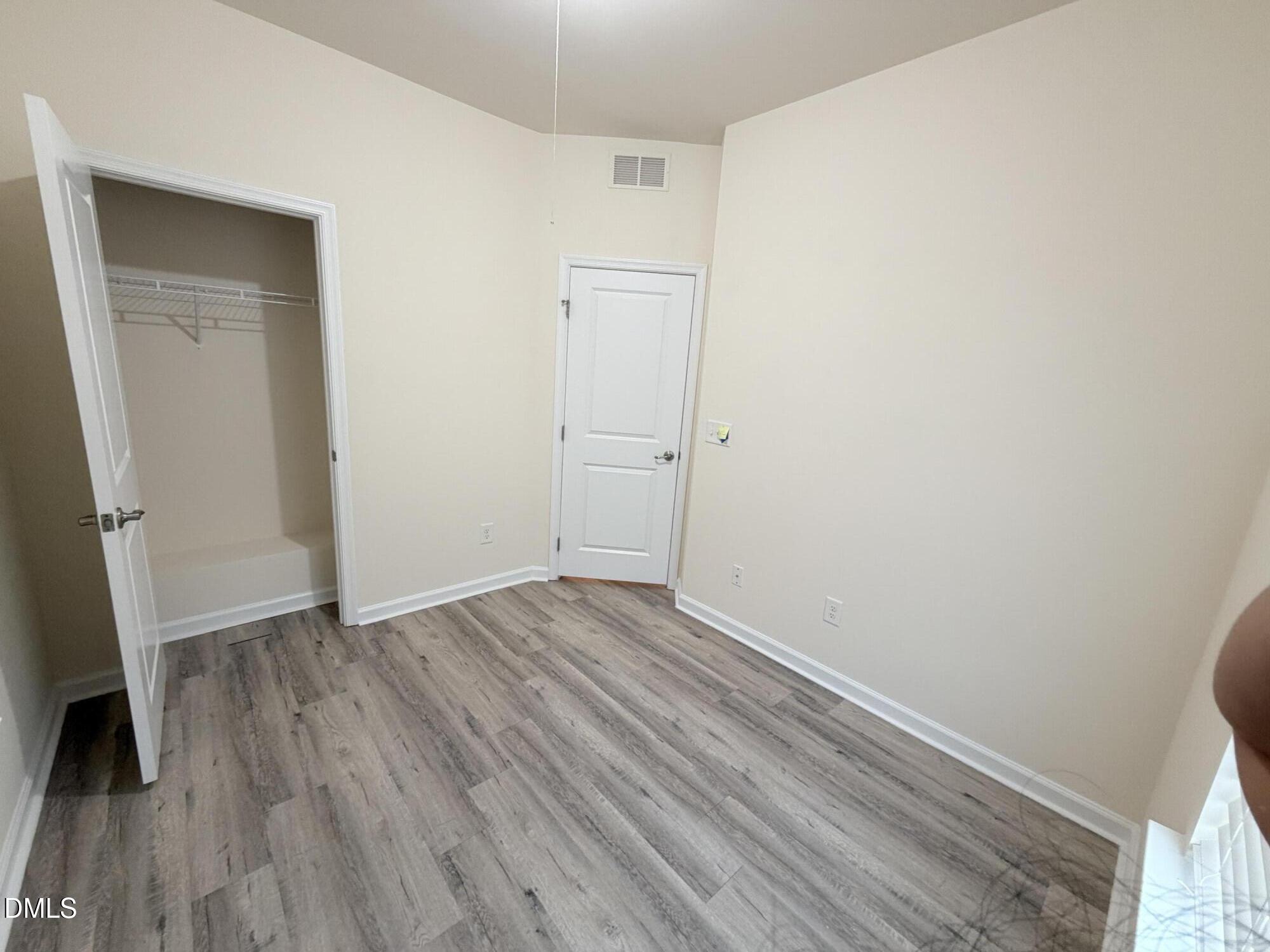 717 Suffield Way Property Photo 23
