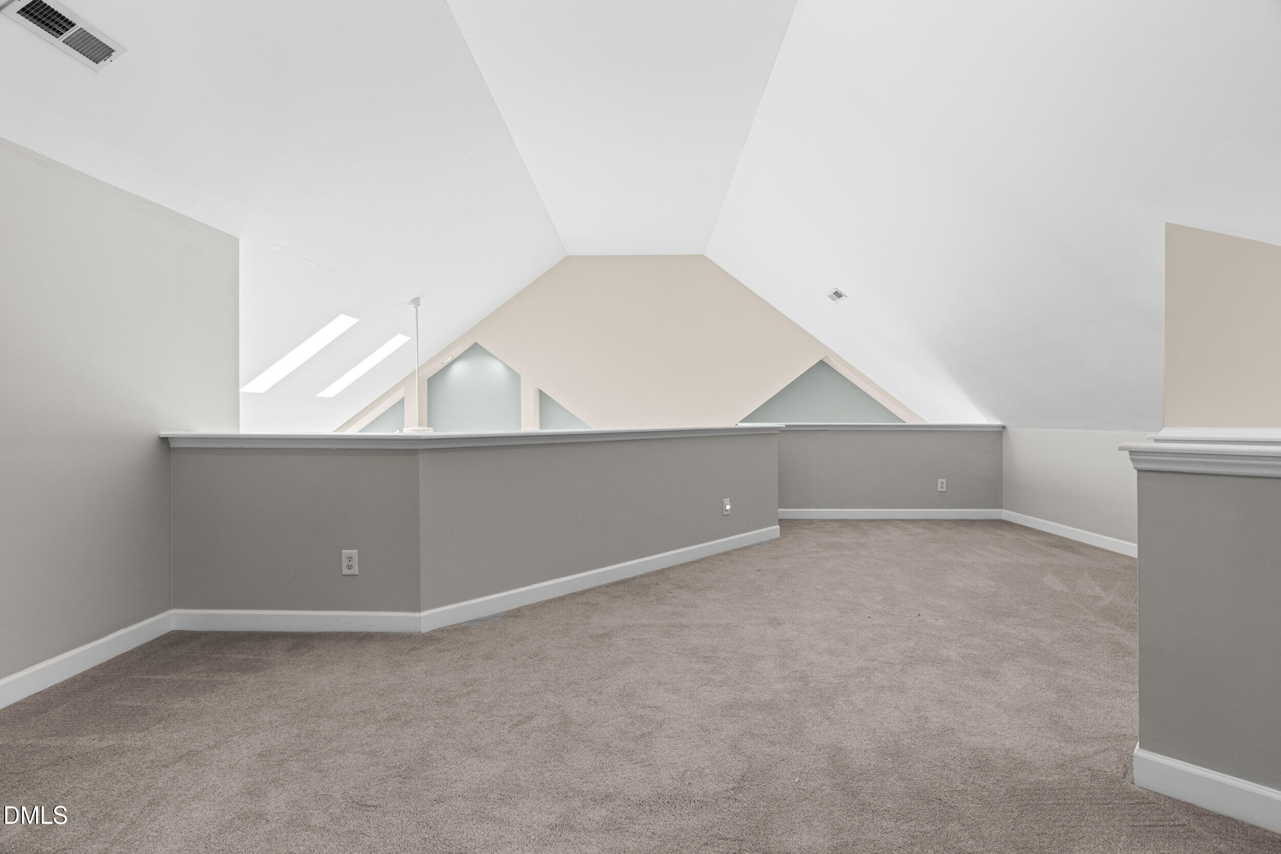 744 Seastone Street Property Photo 19