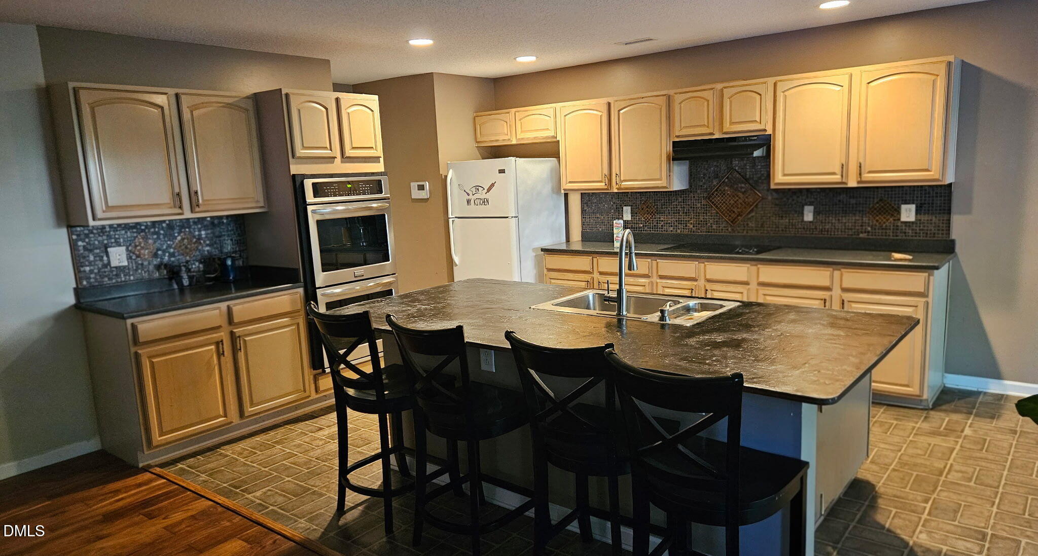 100 Dockrail Court Property Photo 3