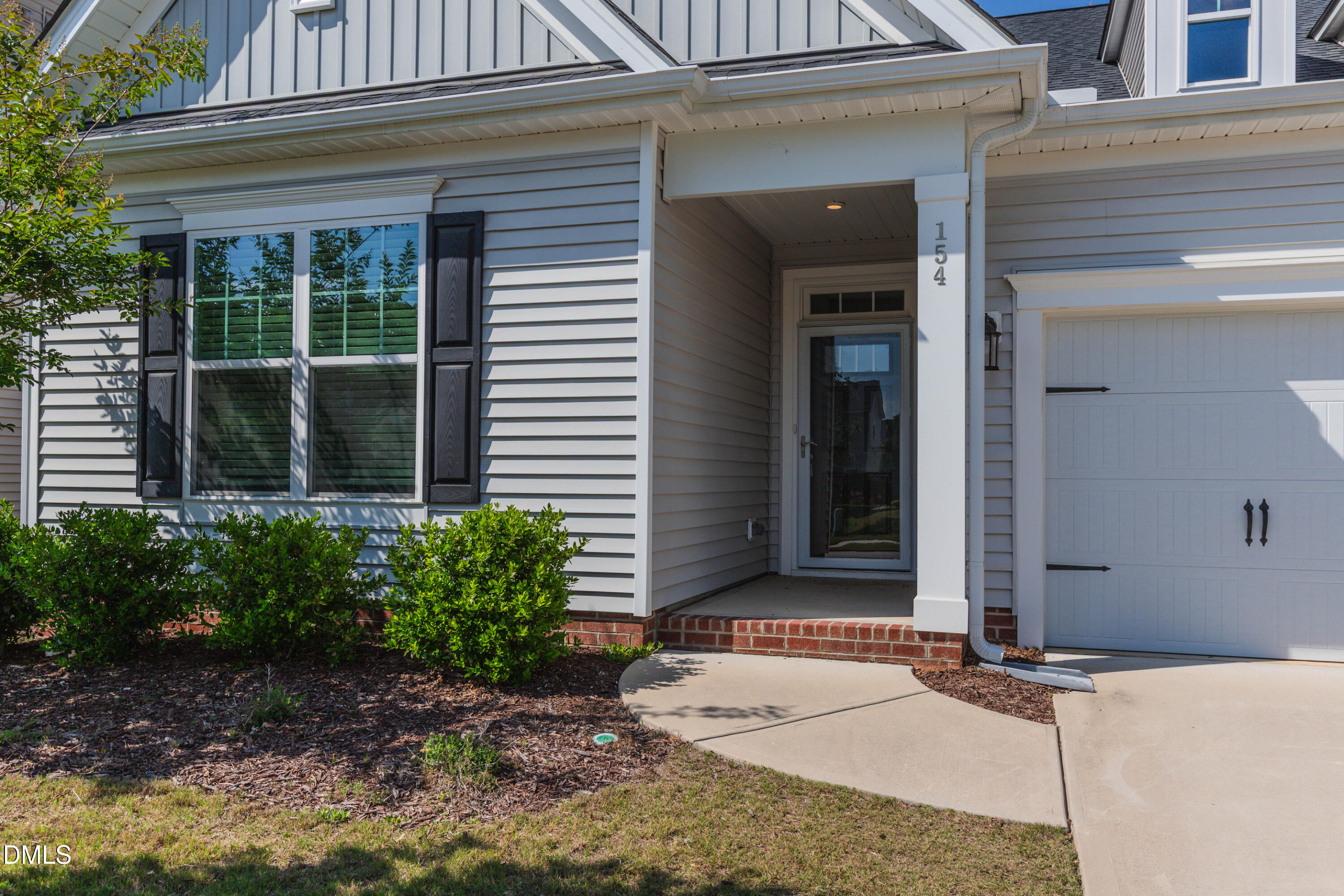 154 Durie Way Property Photo 4