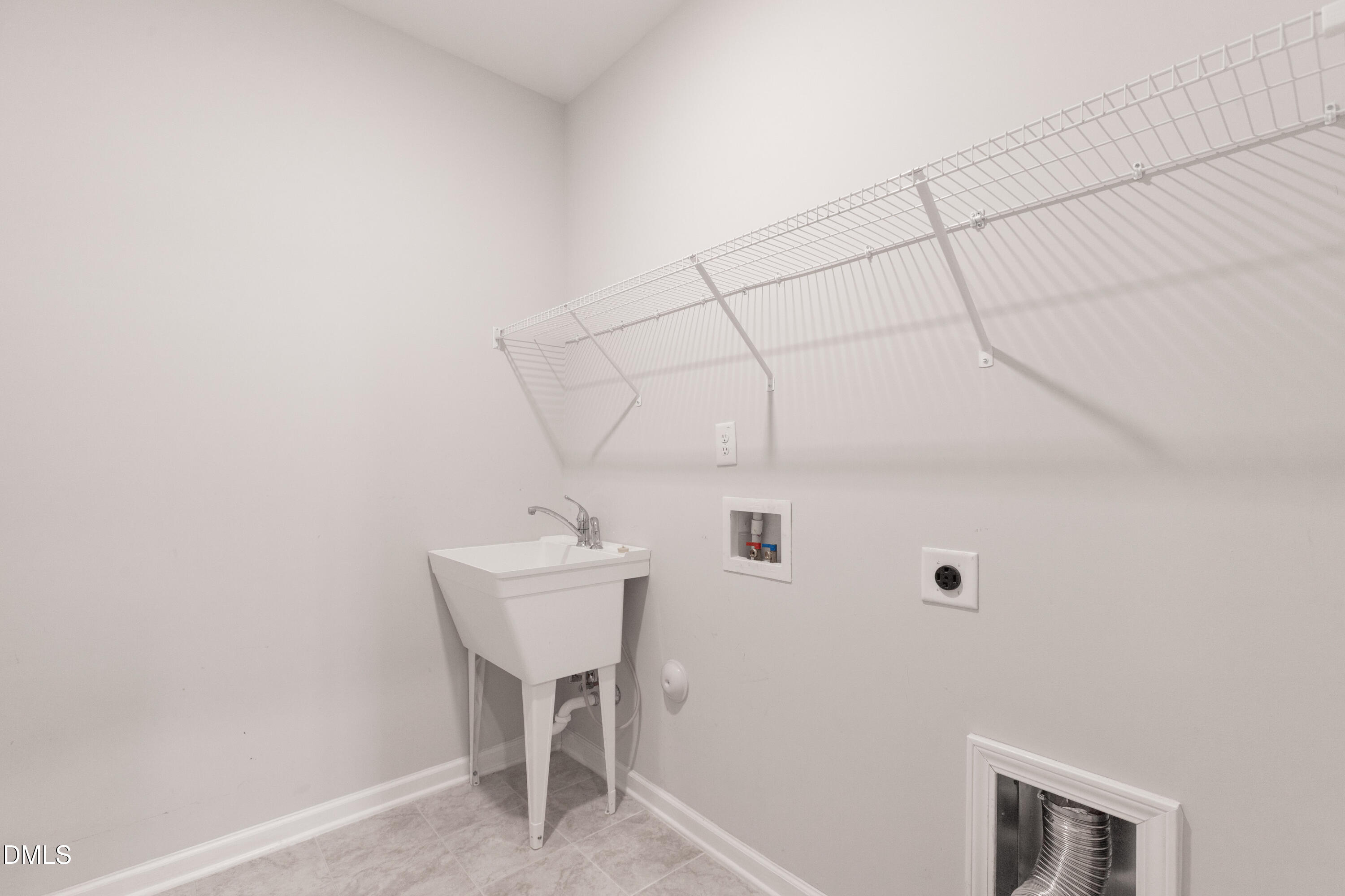 154 Durie Way Property Photo 26