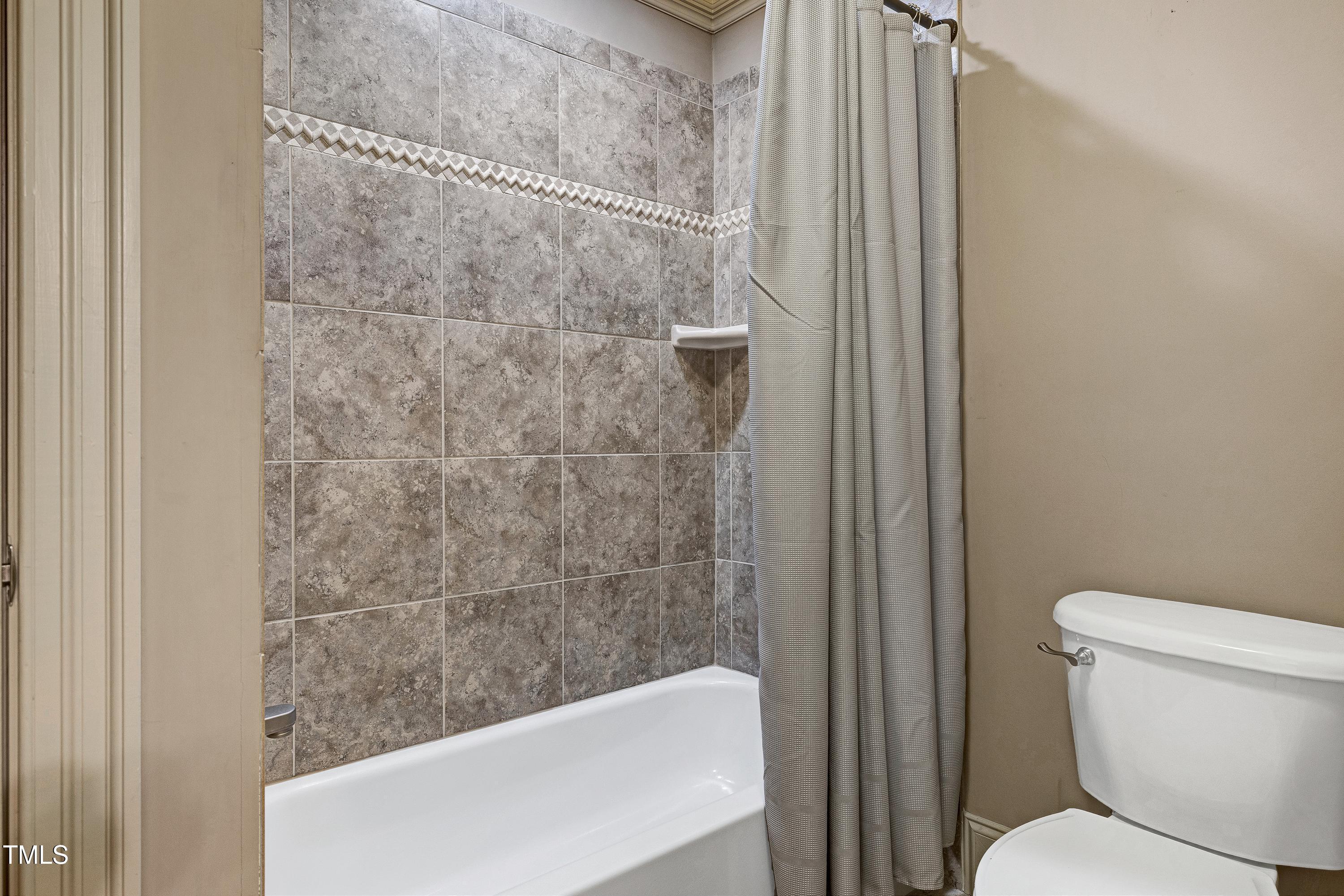 3740 Westbury Lake Drive Property Photo 44