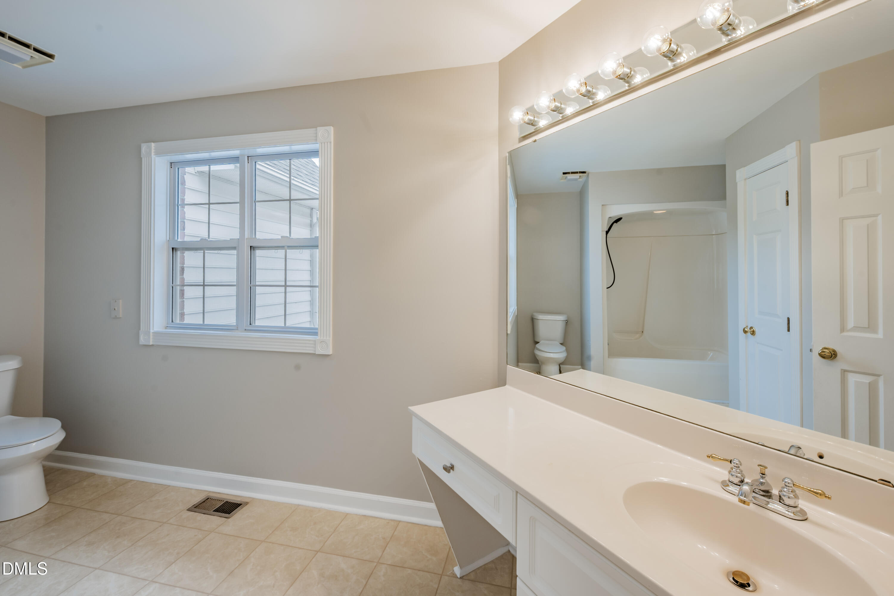 184 Grande Meadow Way Property Photo 27