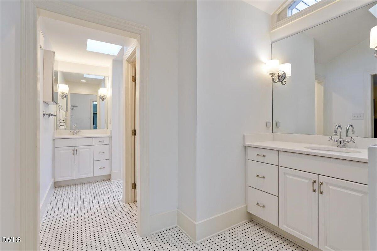 2626 Dover Road Property Photo 32