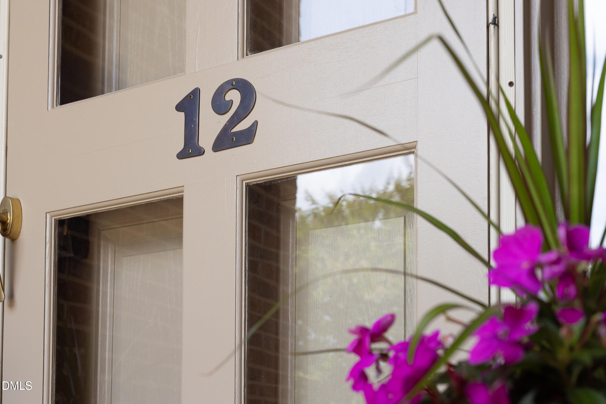 12 Crail Court Property Photo 7