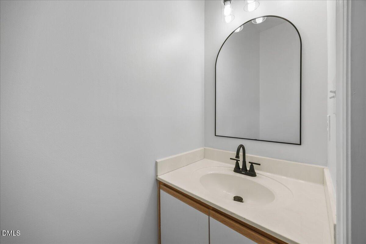 3831 Pin Oak Road Property Photo 11