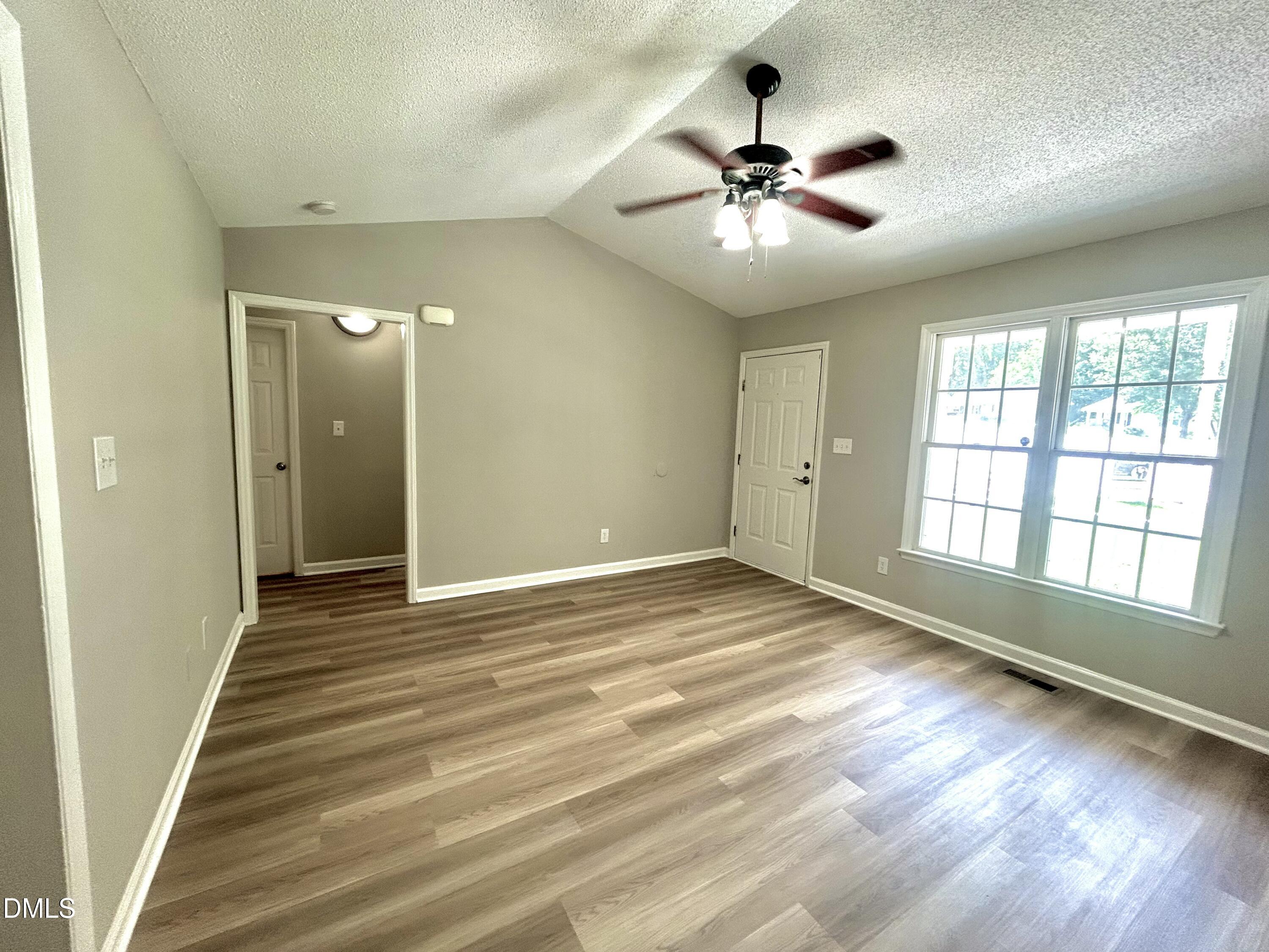 5728 Woof Place Property Photo 8
