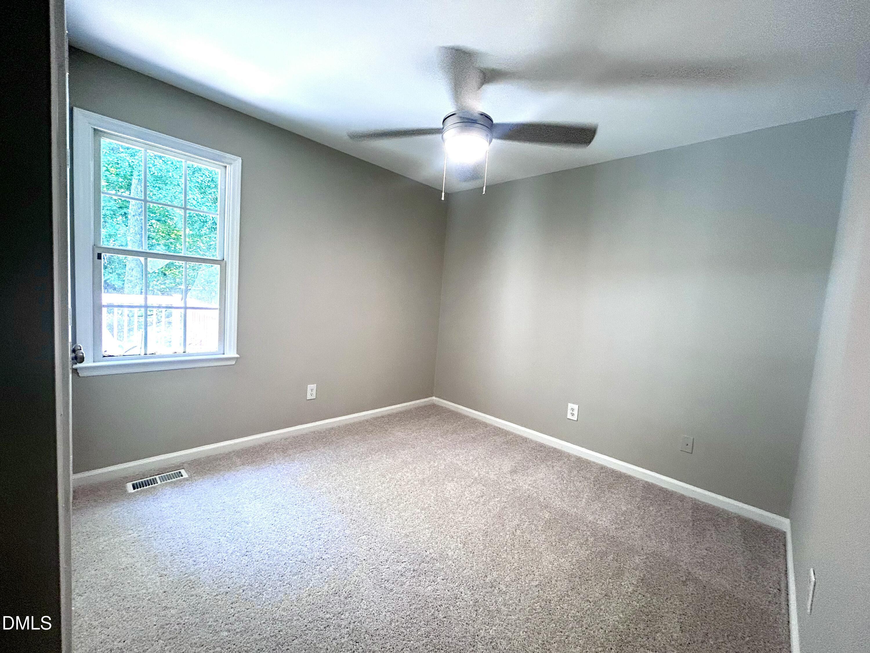 5728 Woof Place Property Photo 10