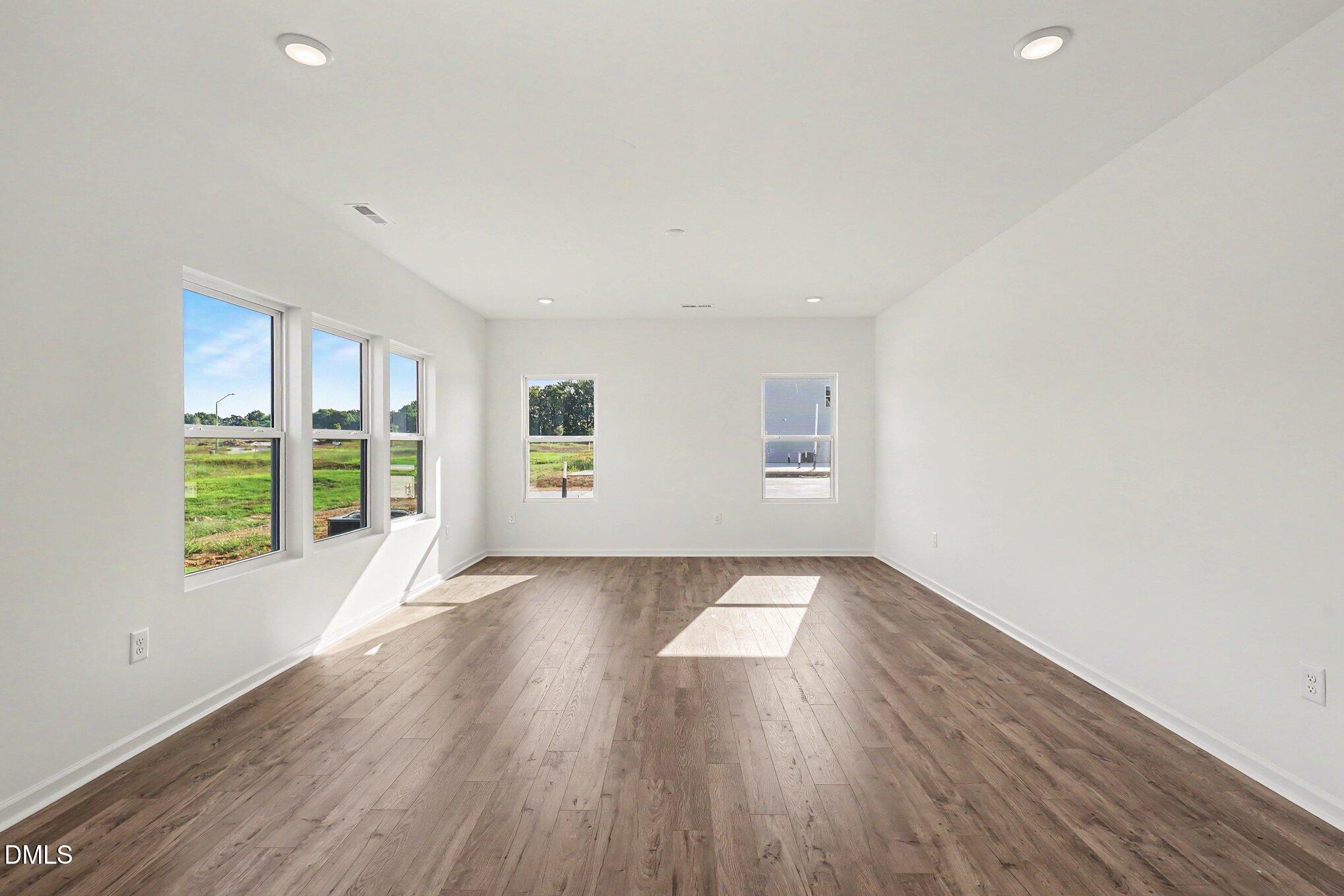 47 Flicker Lane 188 Property Photo 10