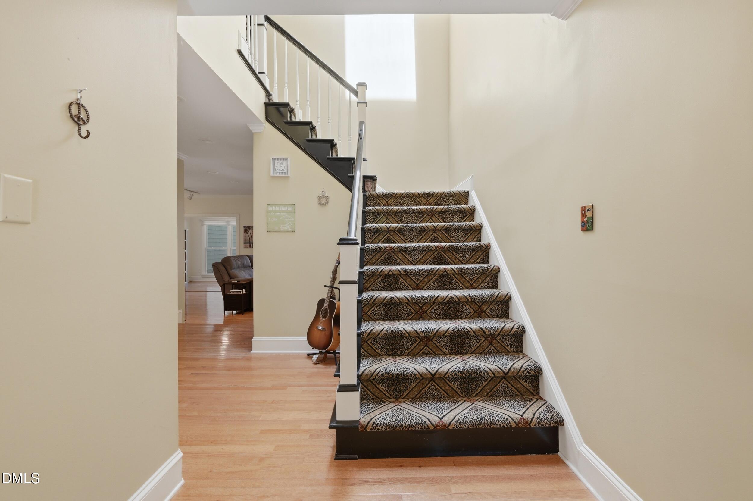 7514 Wellesley Park S Property Photo 4