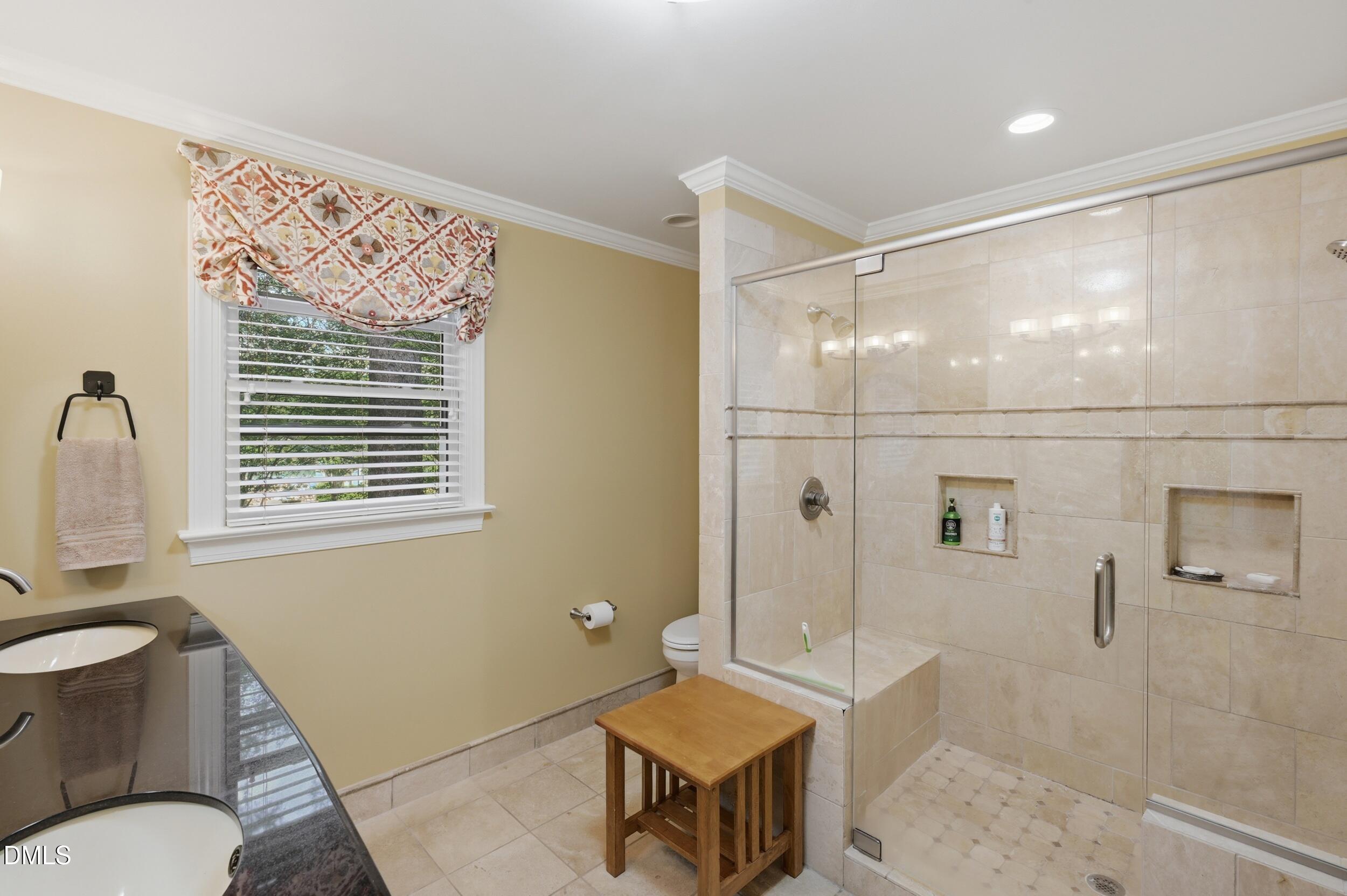 7514 Wellesley Park S Property Photo 24
