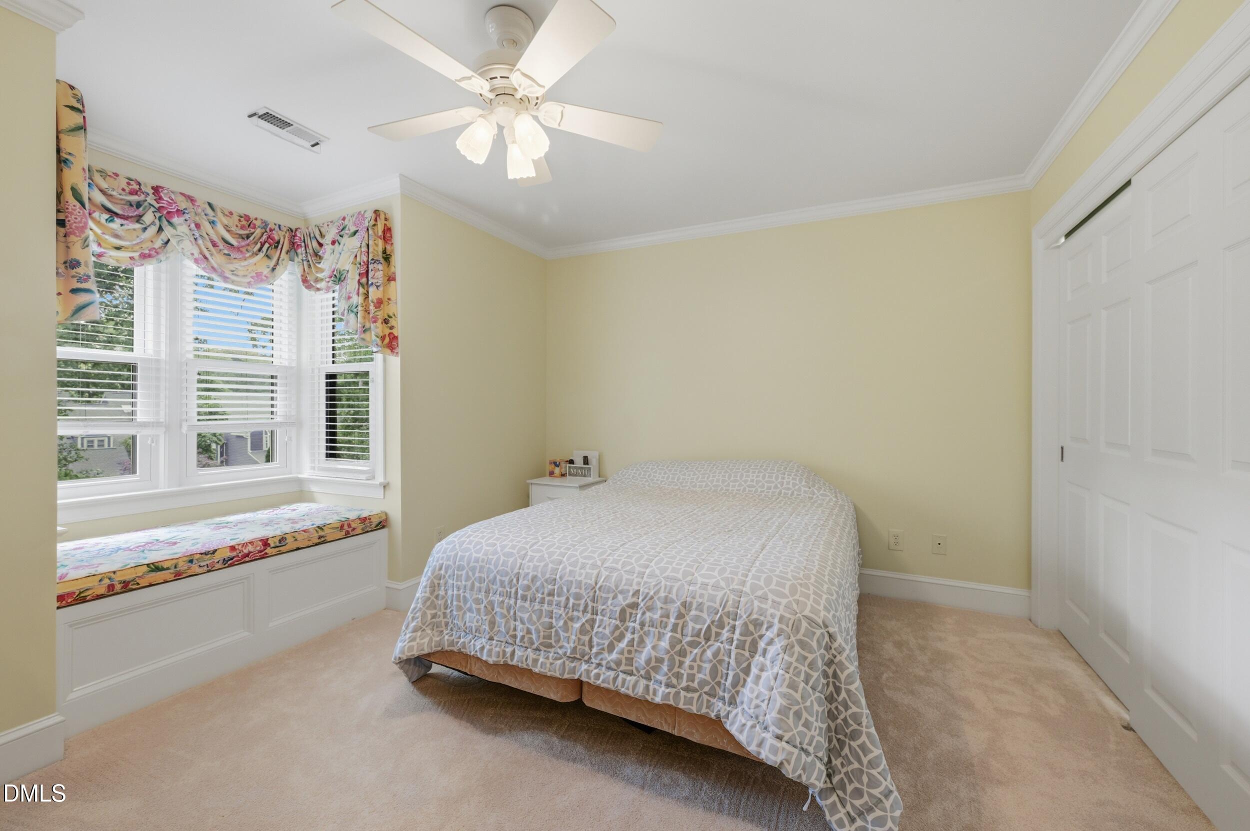 7514 Wellesley Park S Property Photo 34