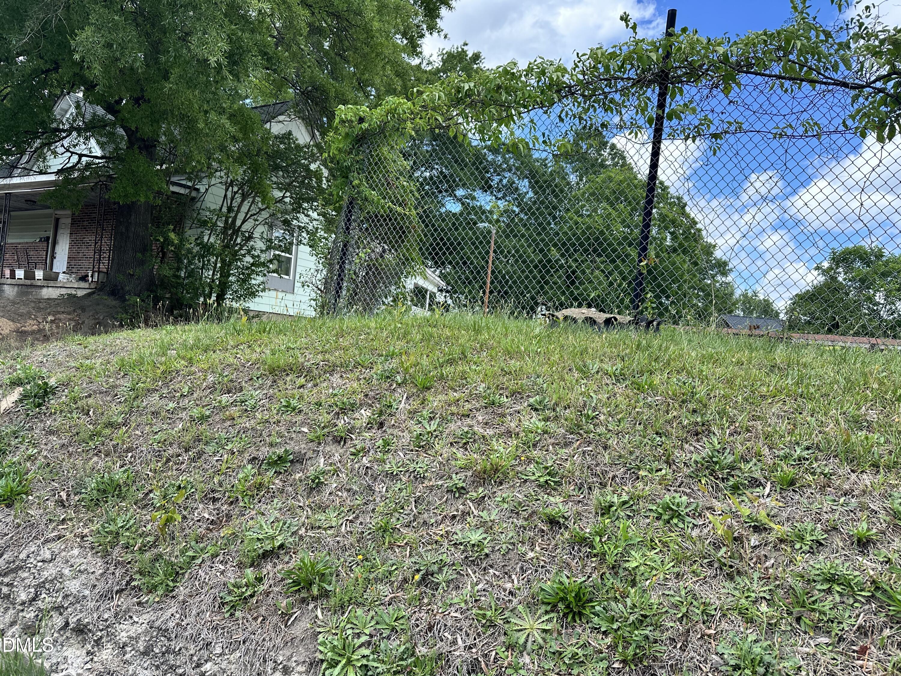 1807 Angier Avenue Property Photo 6