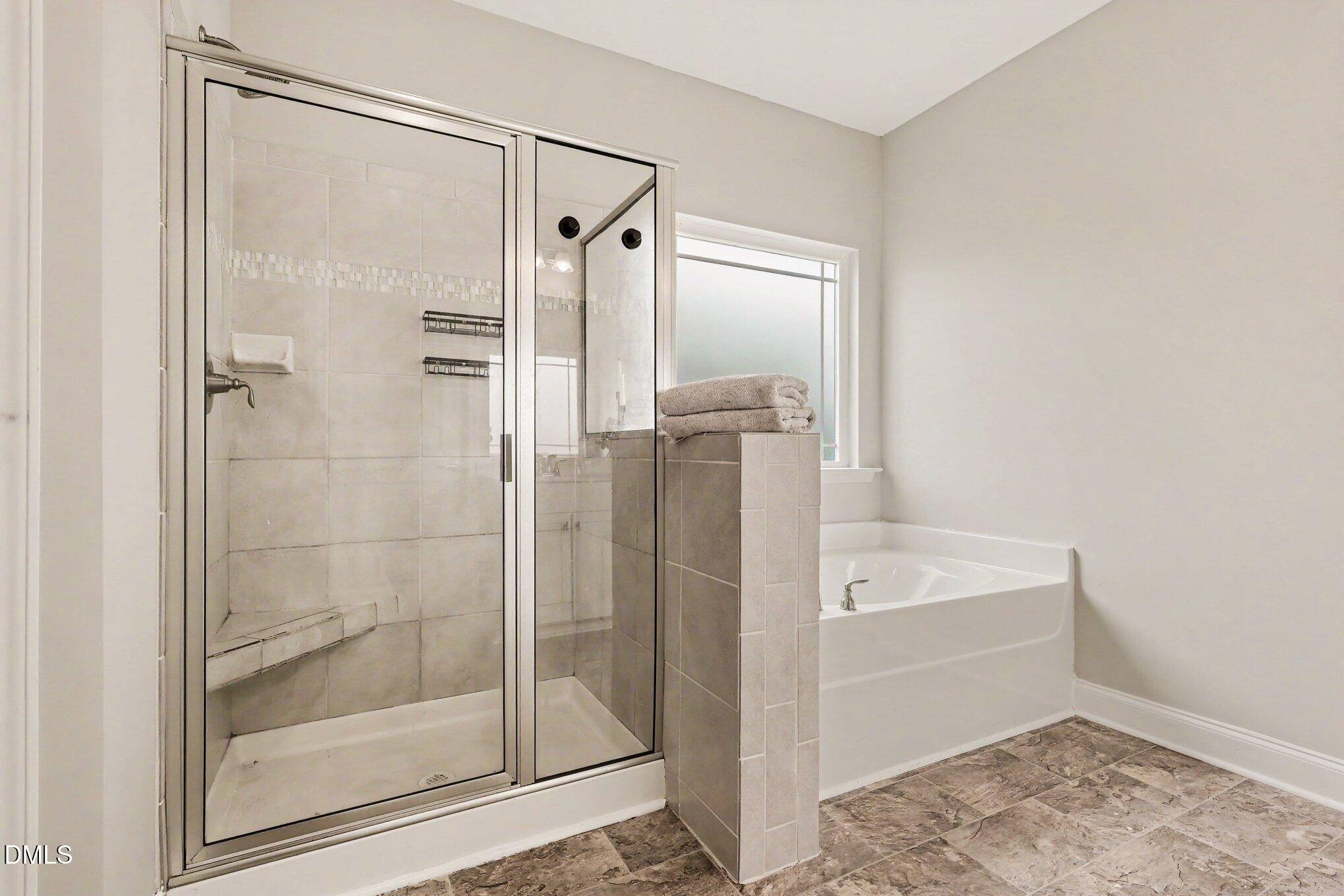 52 Heirloom Court Property Photo 16