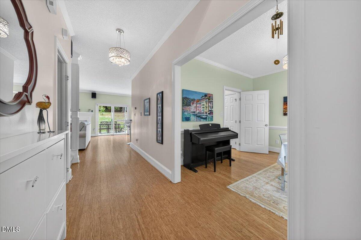 7328 John Hopkins Court Property Photo 4