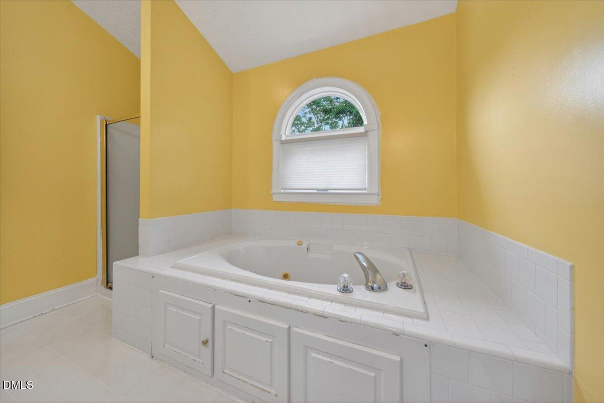 7328 John Hopkins Court Property Photo 36