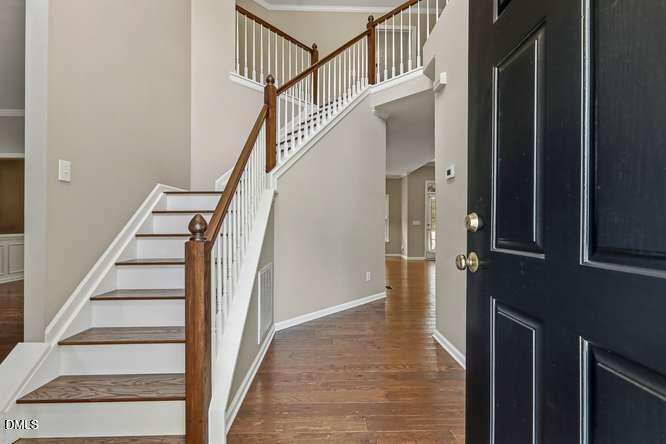 401 Peachtree Point Court Property Photo 5