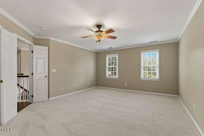 401 Peachtree Point Court Property Photo 31