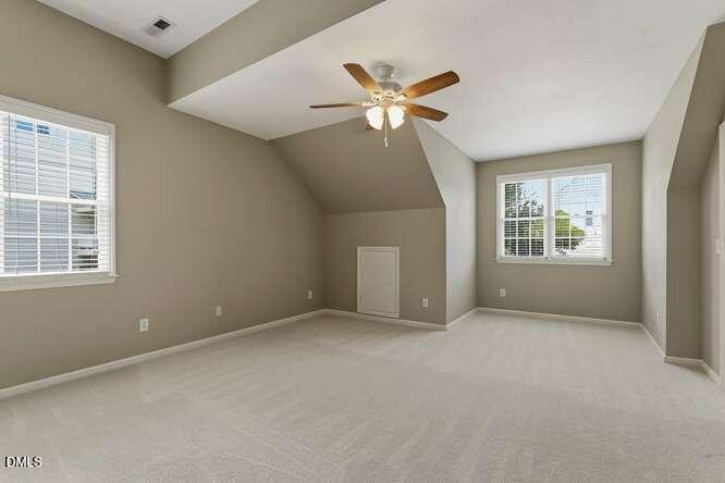 401 Peachtree Point Court Property Photo 40